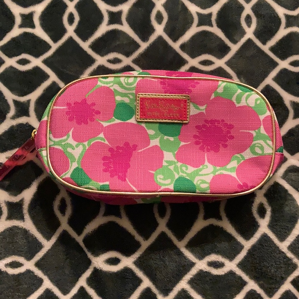 Makeup bag